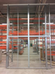 võrkseinad ja -aiad