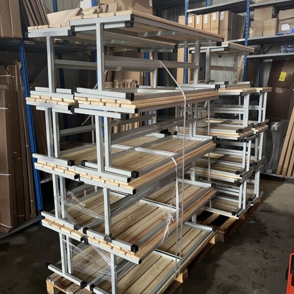 Istepink puidust, kasutatud