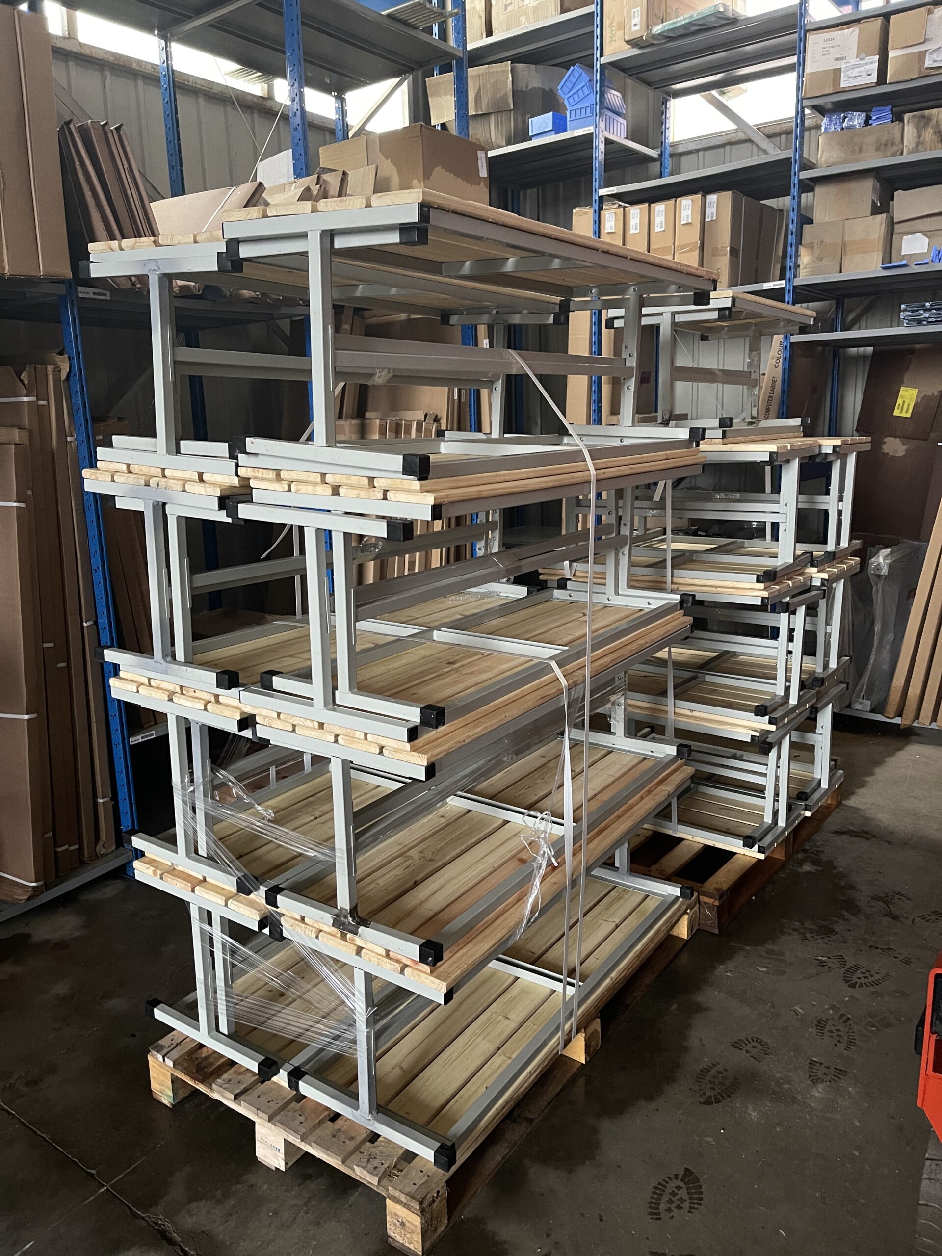 IMG_7006 Скамья для сидения из дерева, бывшая в употреблении — изображение 1